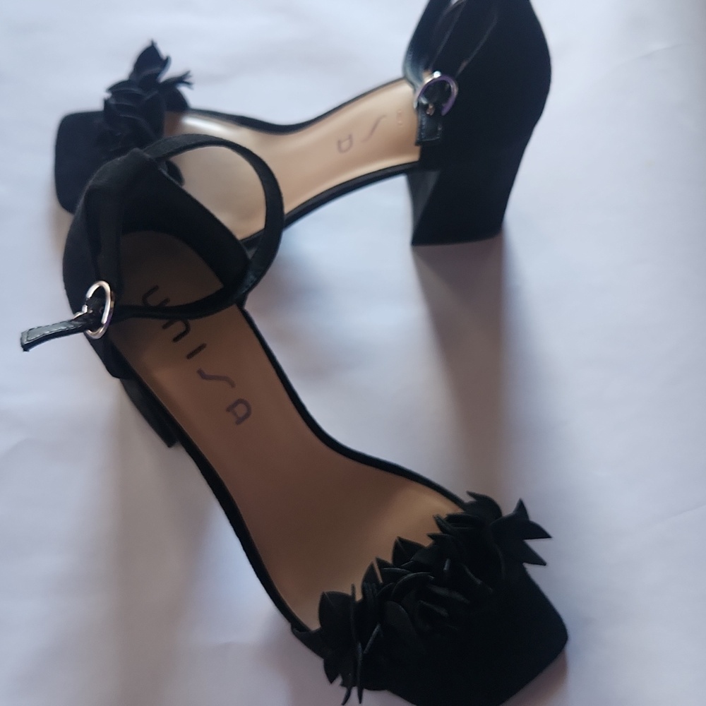 NIB Low Block Heel - Picture 6 of 11